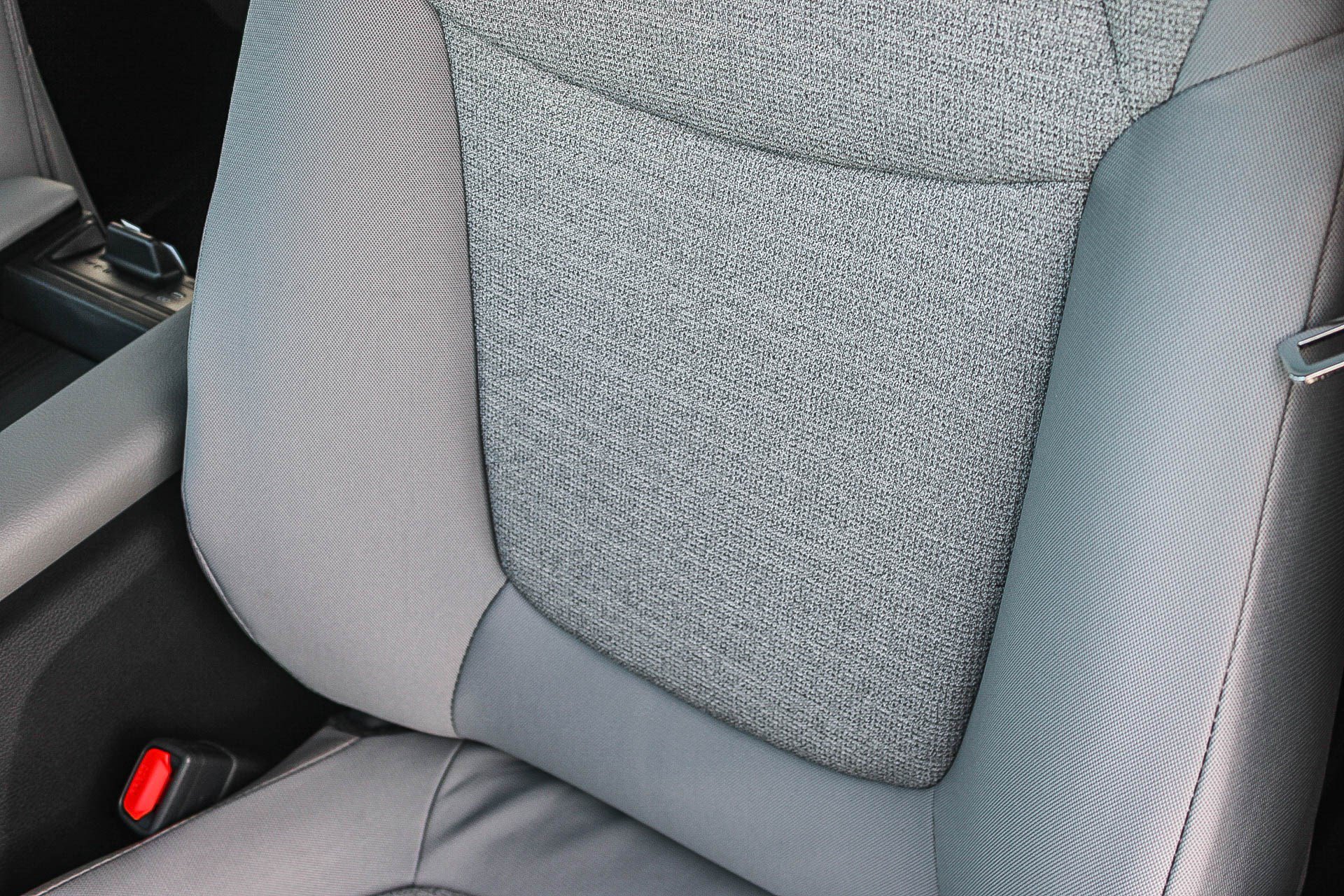 New 2026 Toyota Sienna LE FWD image 25