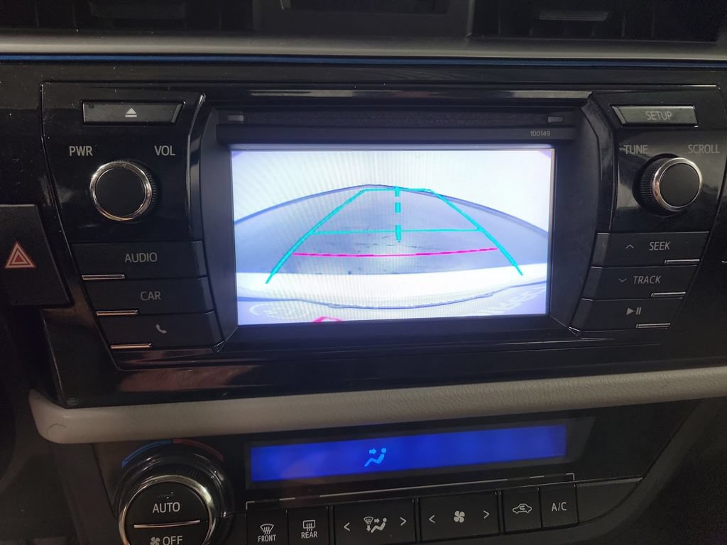 Used 2014 Toyota Corolla LE FWD image 20
