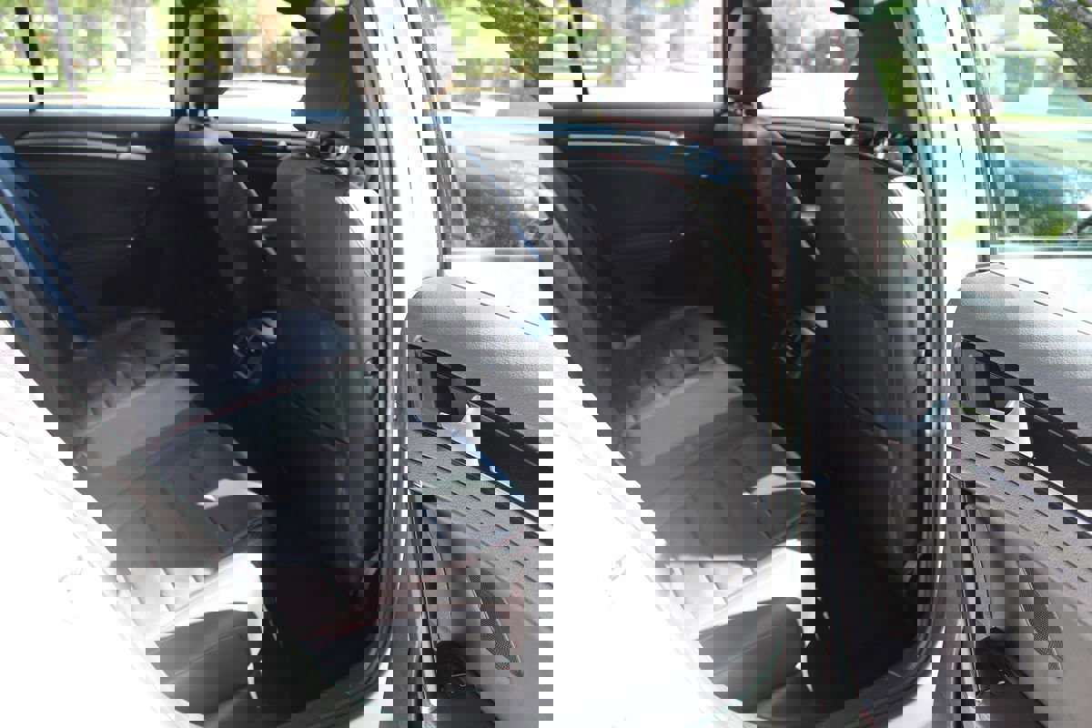 Used 2015 Volkswagen GTI Autobahn image 16