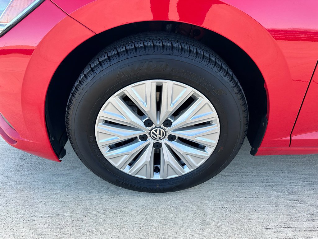 Used 2020 Volkswagen Jetta R-Line image 27