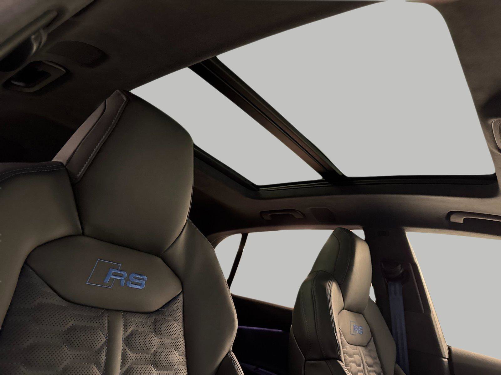 New 2026 Audi RS Q8 performance image 16