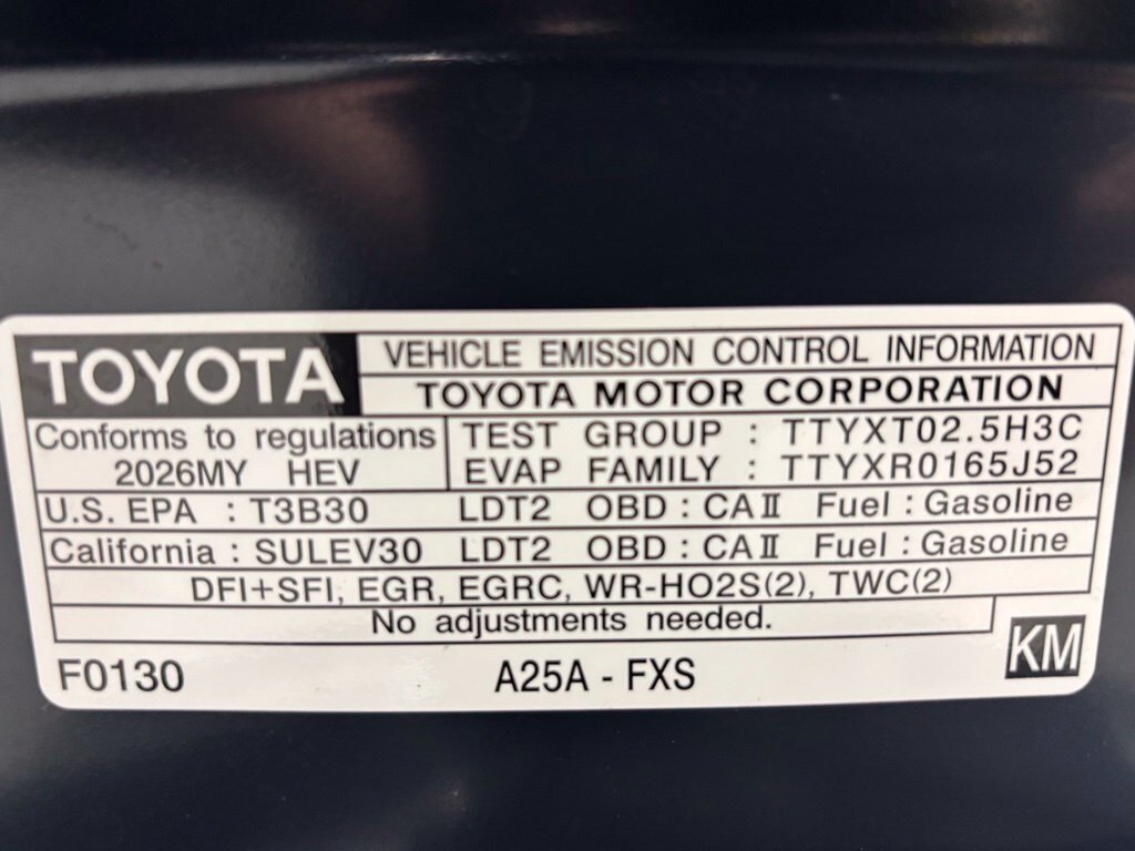 Used 2026 Toyota RAV4 LE AWD/4WD image 67