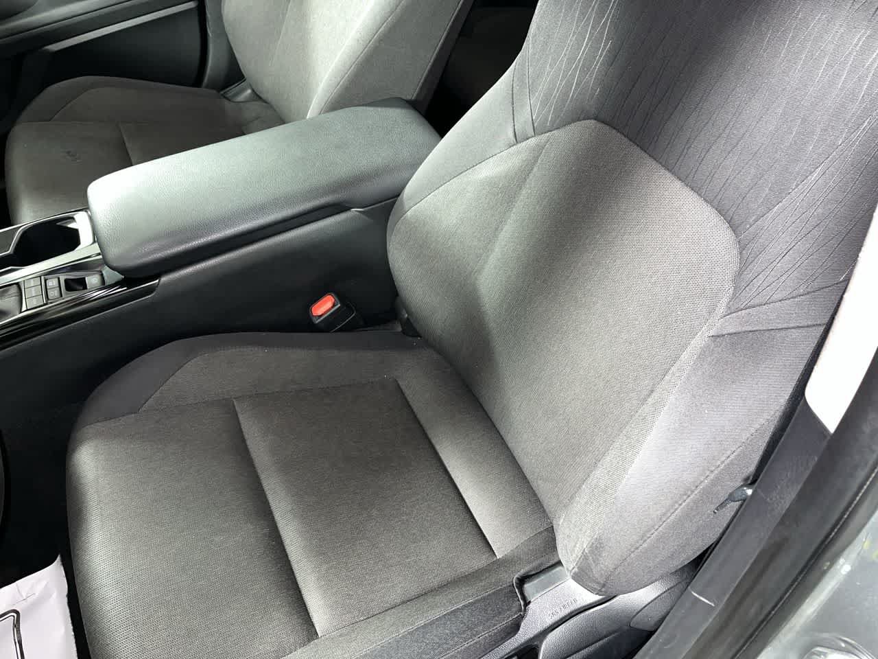 Used 2025 Toyota Camry LE FWD image 15