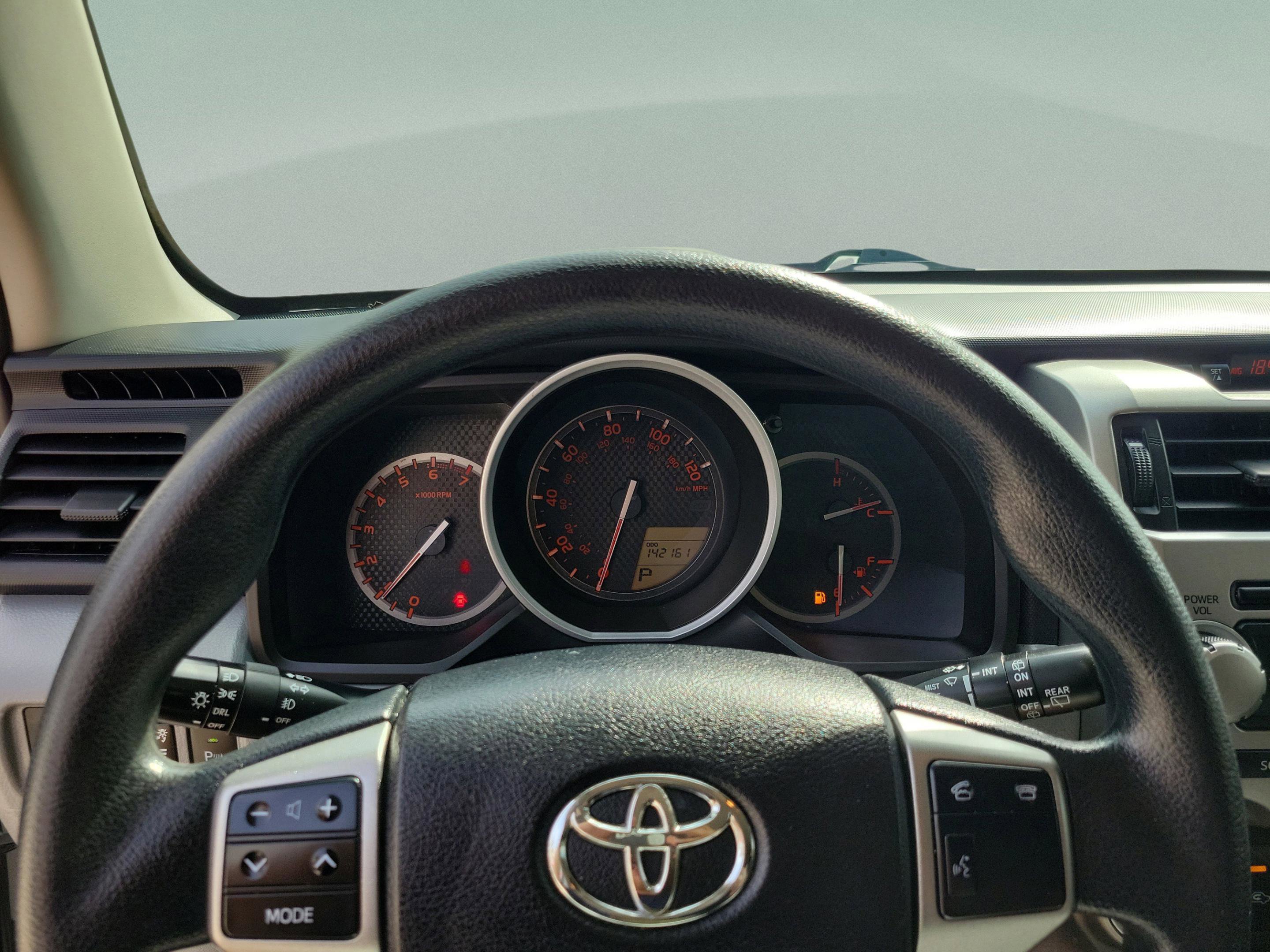 Used 2013 Toyota 4Runner SR5 RWD image 21