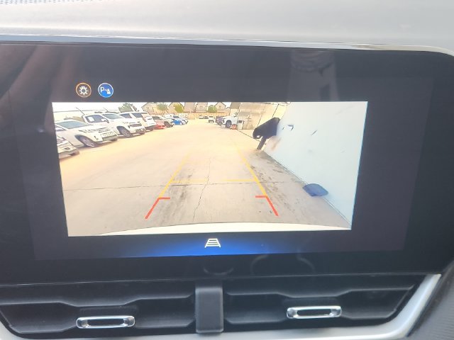 Used 2026 Chevrolet Equinox LT FWD image 6