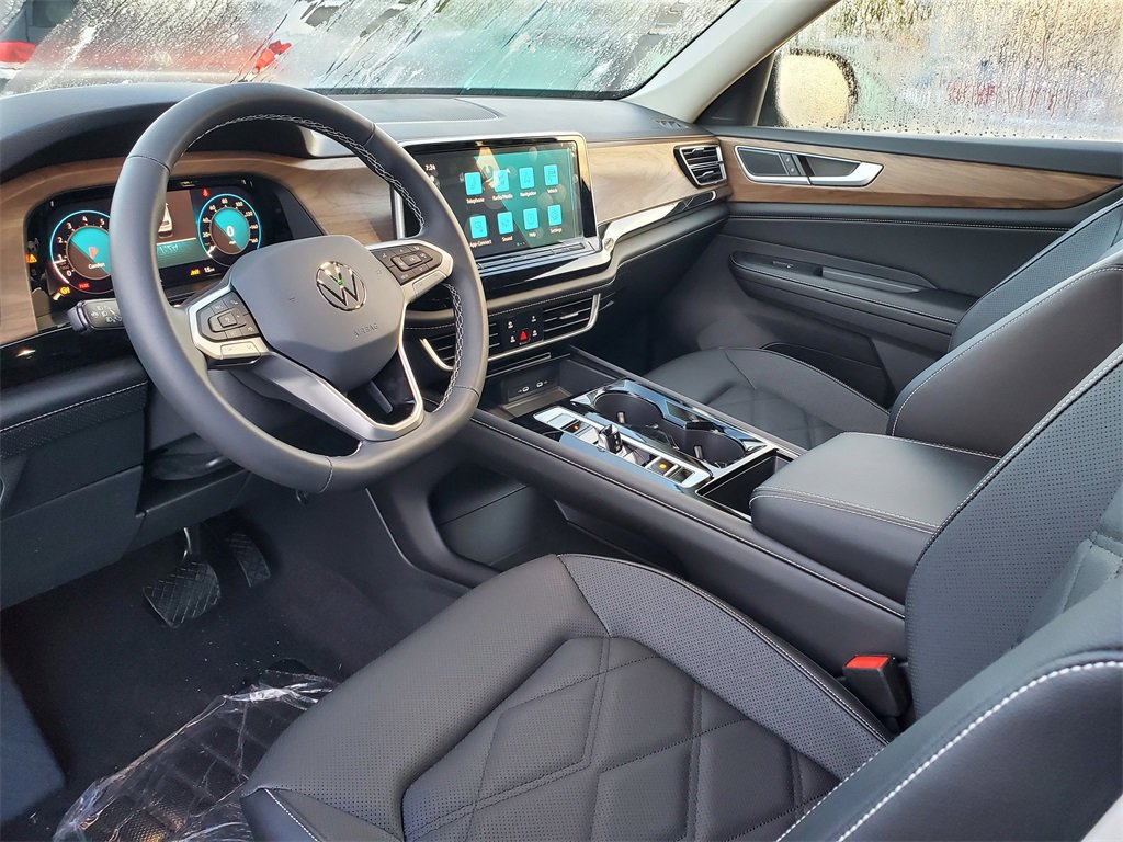 New 2026 Volkswagen Atlas SE image 7