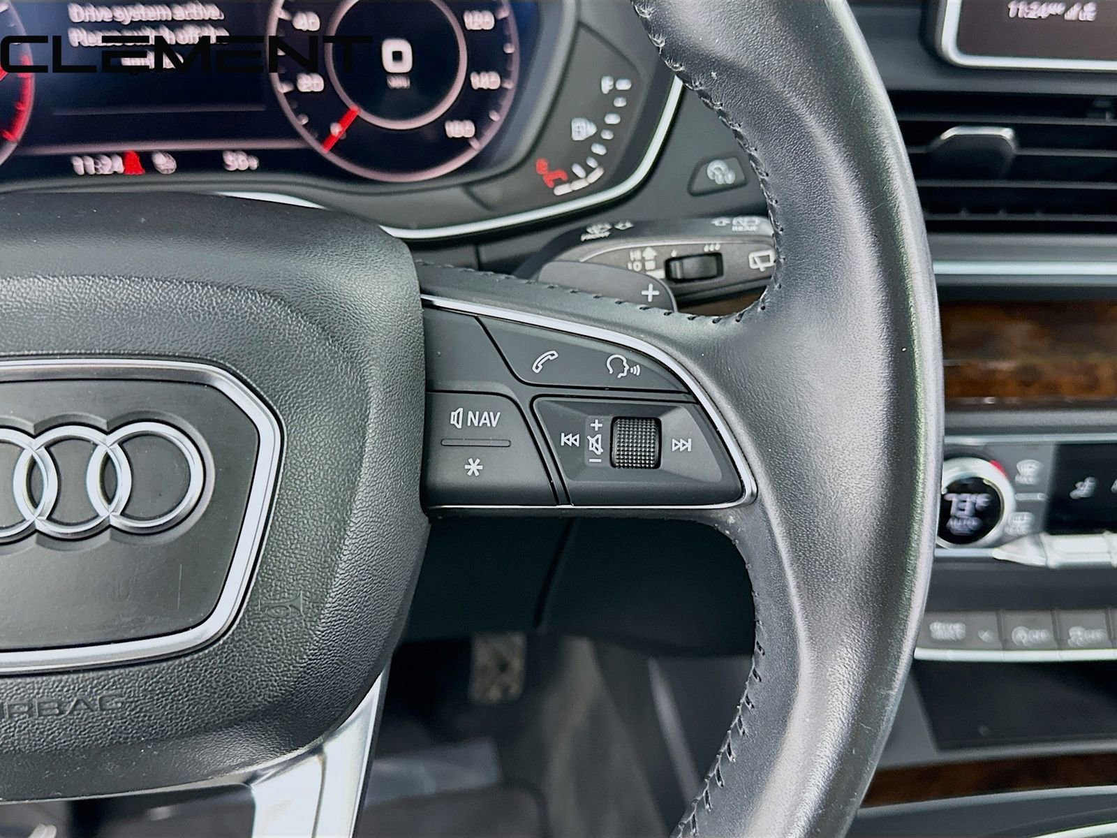 Used 2018 Audi Q5 2.0T Premium image 17