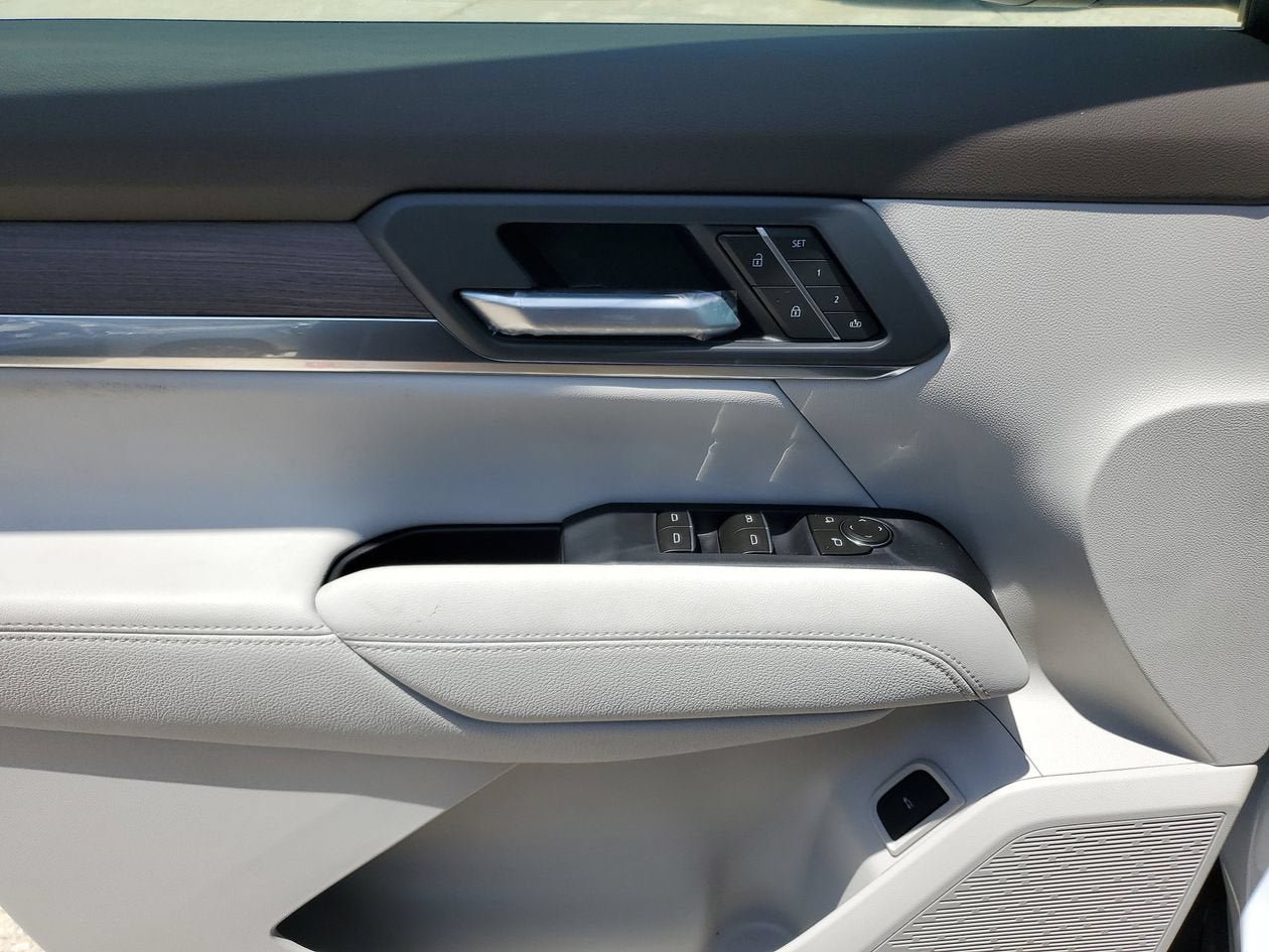 New 2026 GMC Terrain Denali AWD/4WD image 17