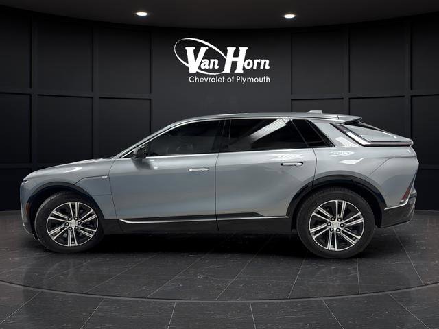 Used 2024 Cadillac Lyriq Luxury image 6