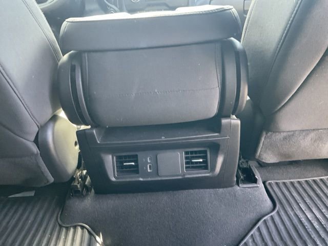 Used 2024 Chevrolet Silverado 1500 Custom image 17
