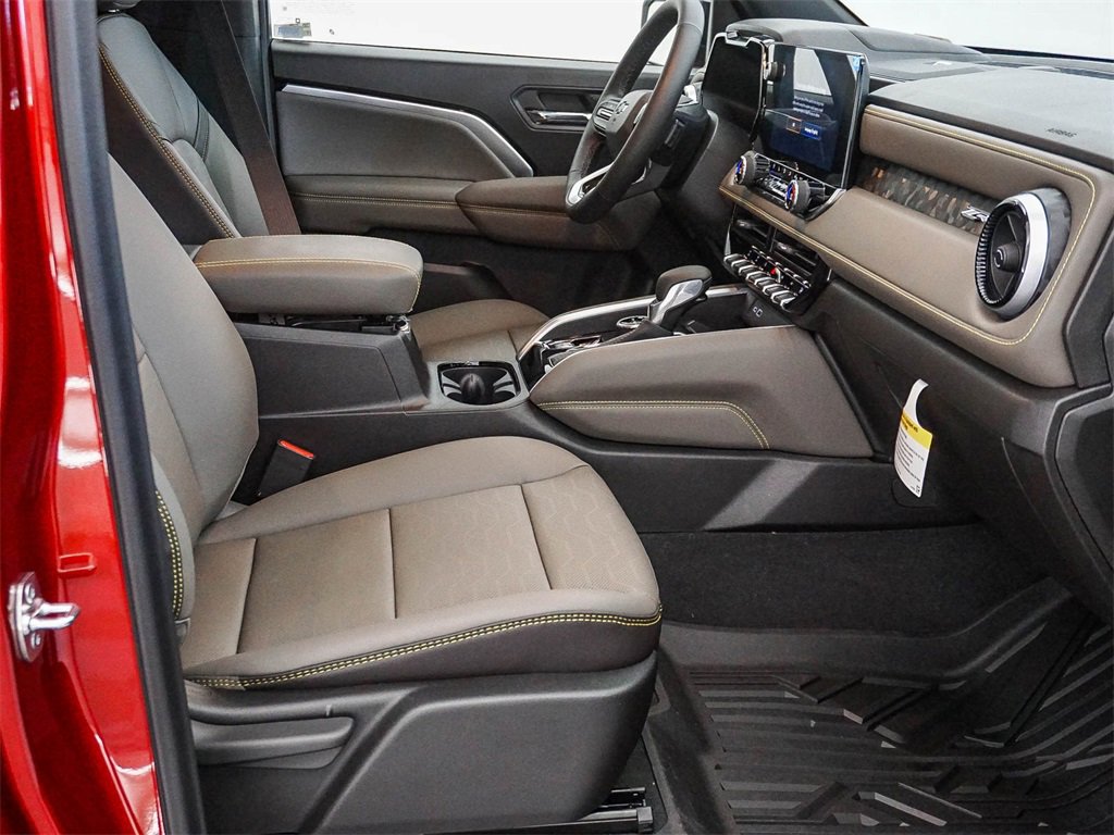 New 2026 Chevrolet Colorado ZR2 w/ Technology Package image 14