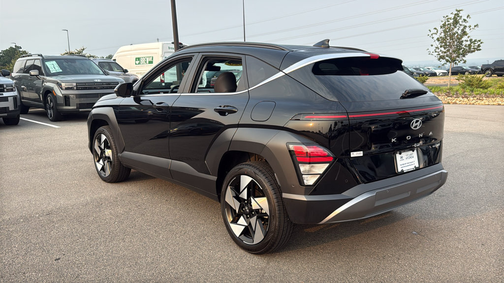Certified 2026 Hyundai Kona Limited AWD/4WD image 5