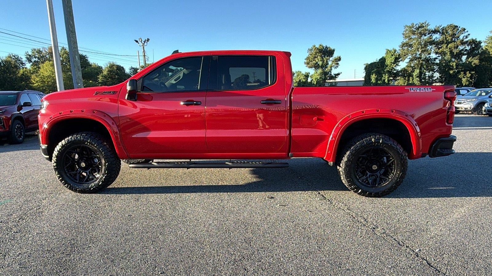 Used 2021 Chevrolet Silverado 1500 LT Trail Boss w/ Convenience Package II AWD/4WD image 12
