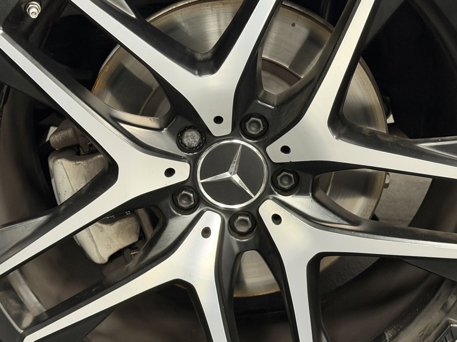 Used 2024 Mercedes-Benz GLE 53 AMG 4MATIC Coupe image 17