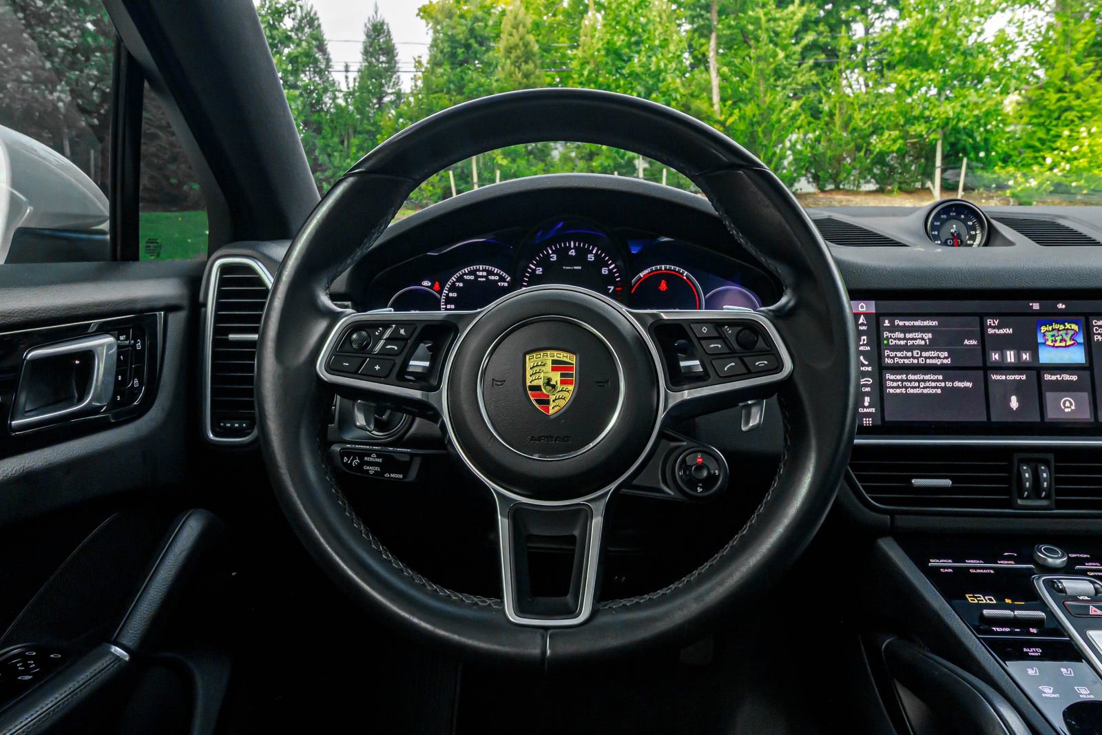 Used 2021 Porsche Cayenne Coupe AWD/4WD image 20