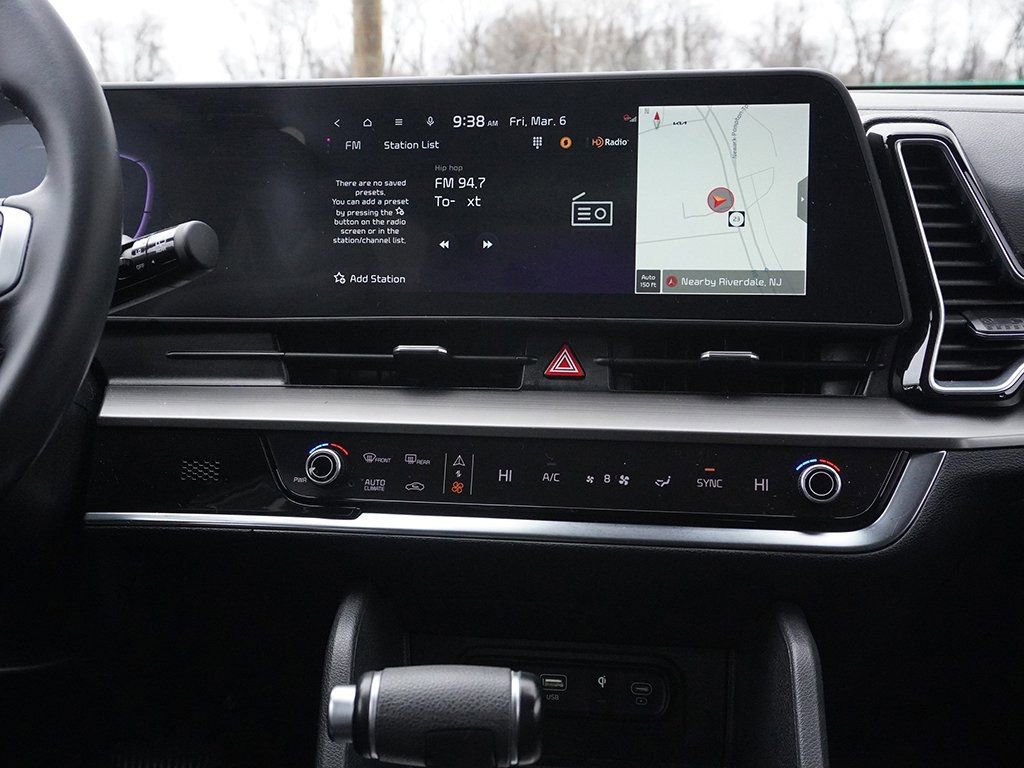 Used 2023 Kia Sportage EX image 41