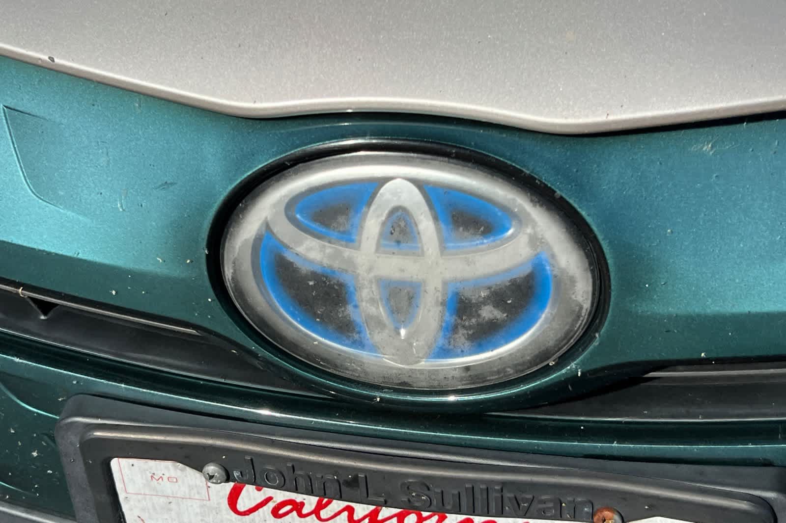 Used 2017 Toyota Prius Prime Advanced w/ Carpet Mat Package FWD image 13