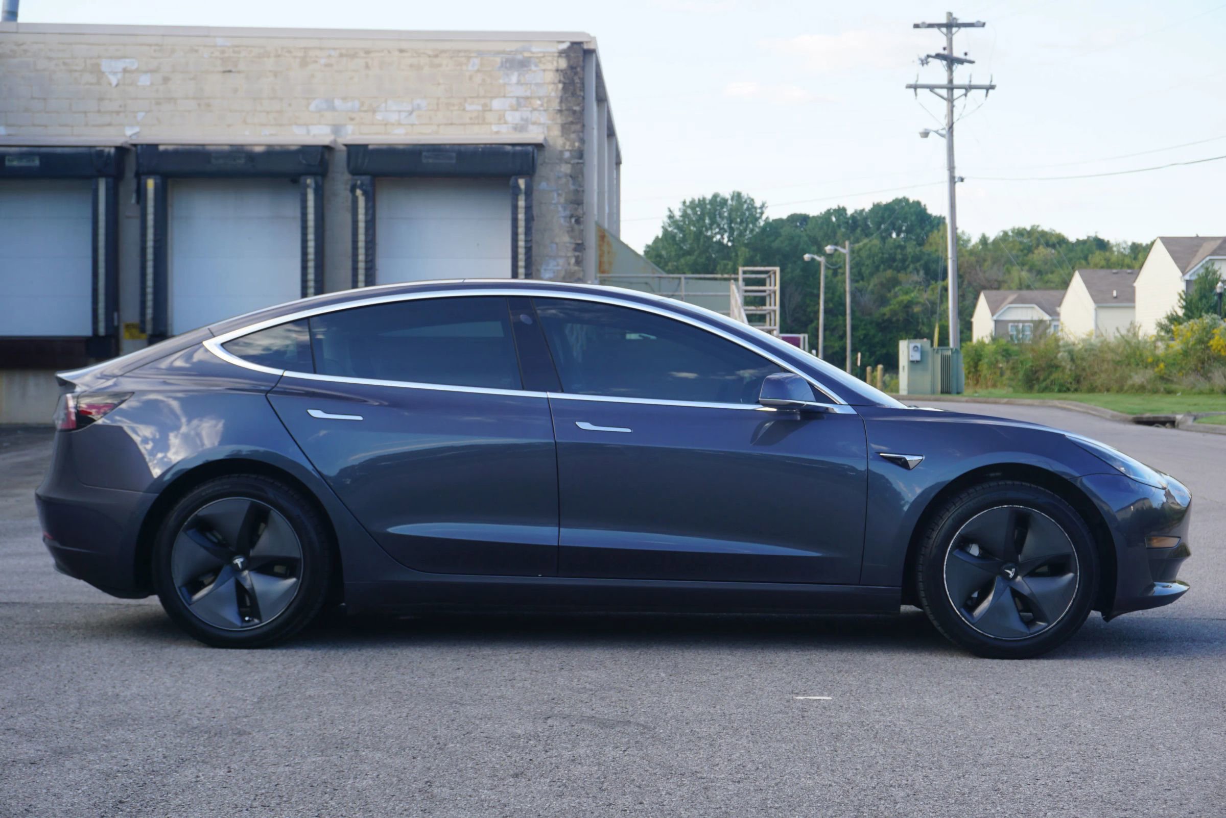 Used 2018 Tesla Model 3 Long Range image 4