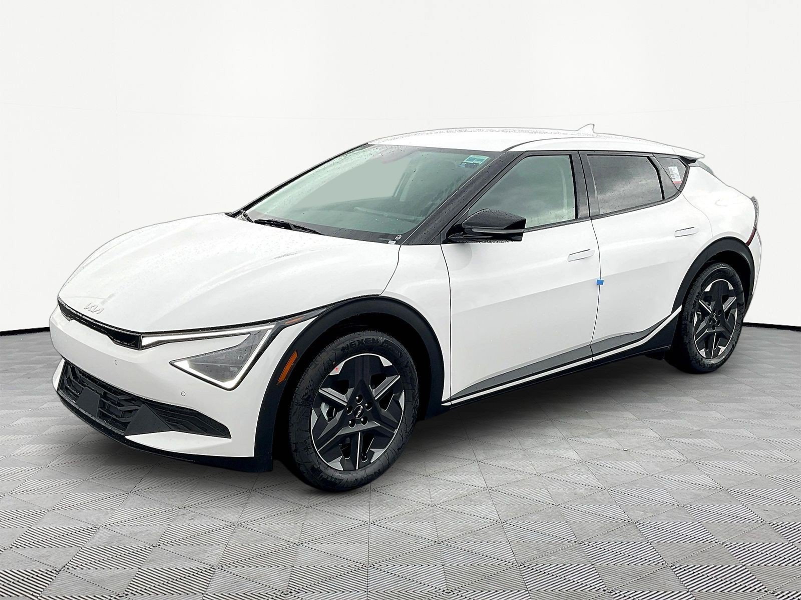 New 2026 Kia EV6 Light AWD/4WD image 1