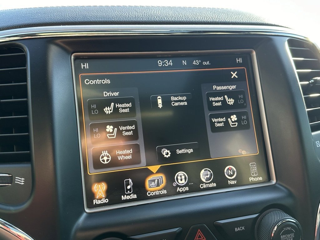 Used 2017 Jeep Grand Cherokee Overland image 32