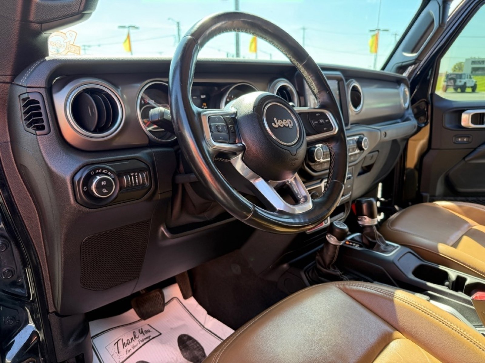 Used 2020 Jeep Gladiator Rubicon w/ Uconnect 4C Nav & Sound Group image 18