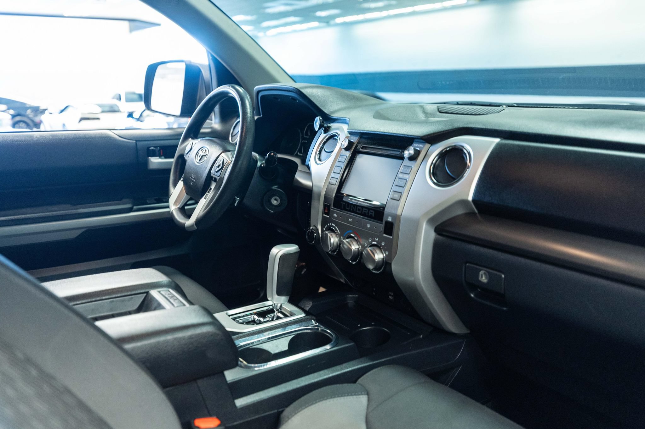 Used 2019 Toyota Tundra SR5 AWD/4WD image 14