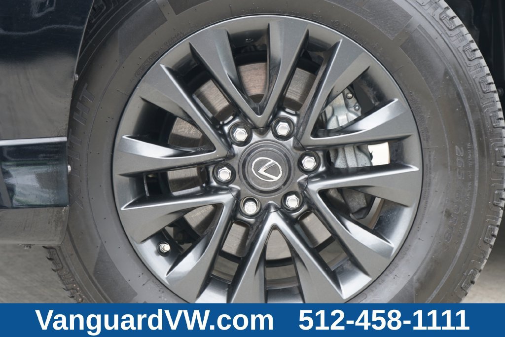 Used 2023 Lexus GX 460 Premium w/ Premium Package AWD/4WD image 2