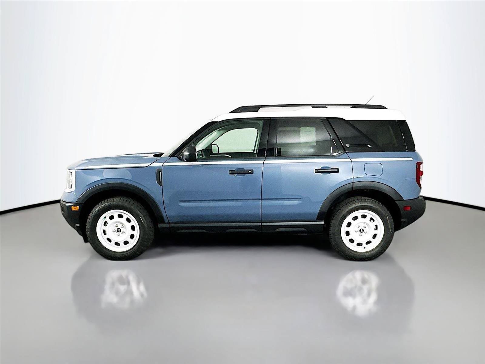 New 2026 Ford Bronco Sport Heritage w/ Convenience Package AWD/4WD image 8