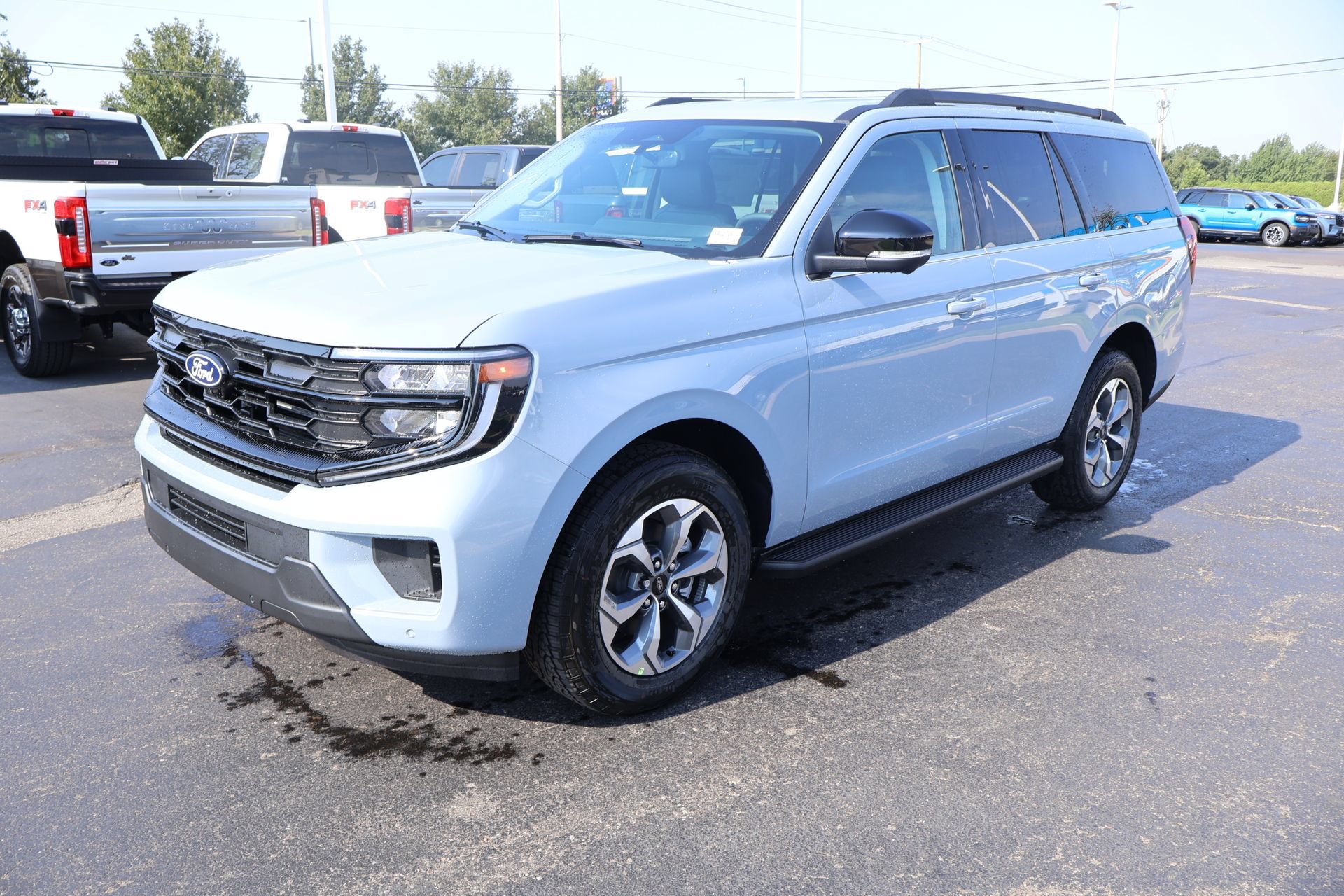 New 2027 Ford Expedition Active AWD/4WD image 12