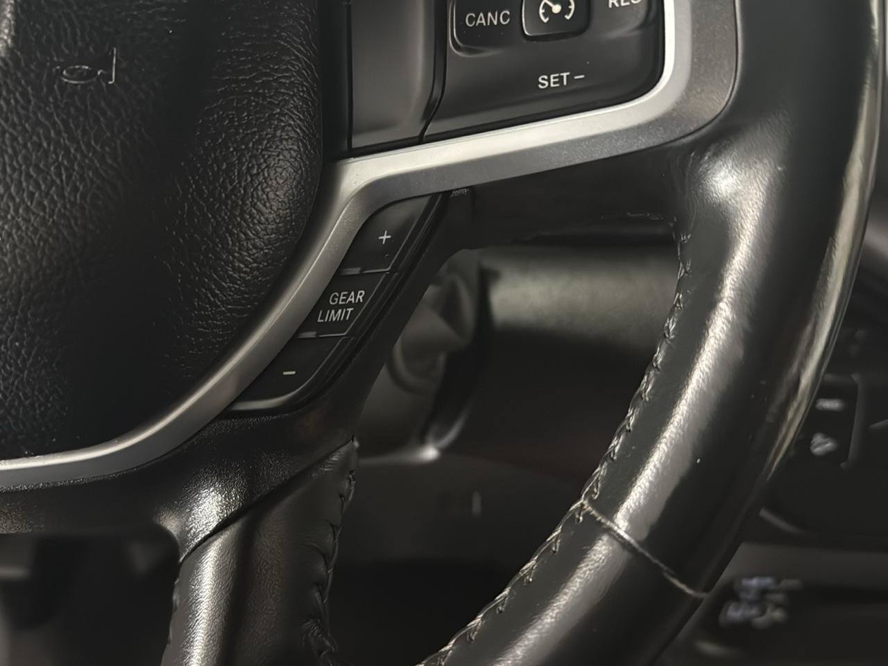 Used 2024 RAM 2500 Big Horn w/ Off Road Package AWD/4WD image 16