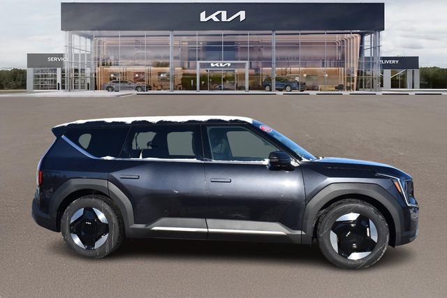 New 2026 Kia EV9 Light image 2