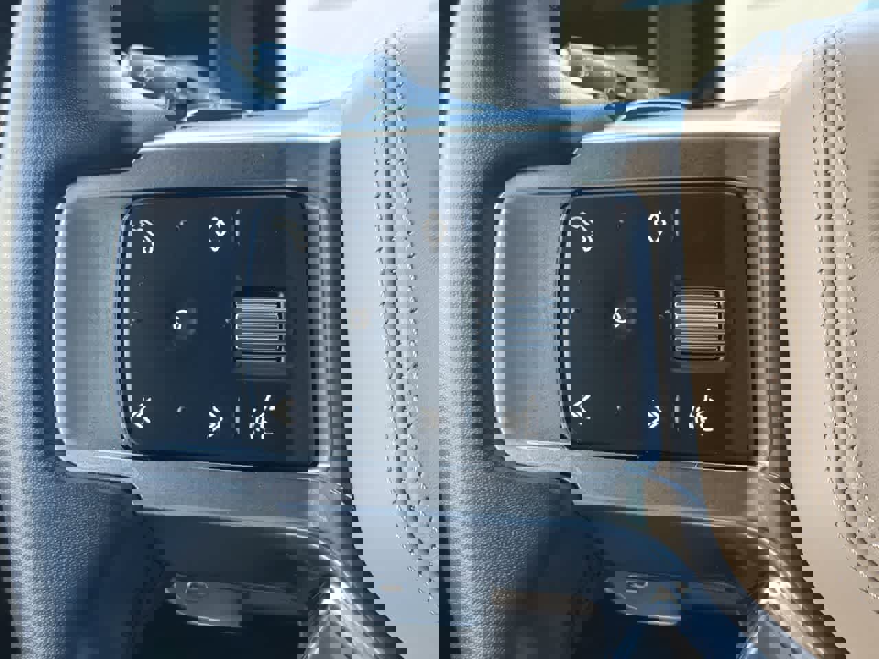 Used 2023 Land Rover Discovery HSE R-Dynamic image 27