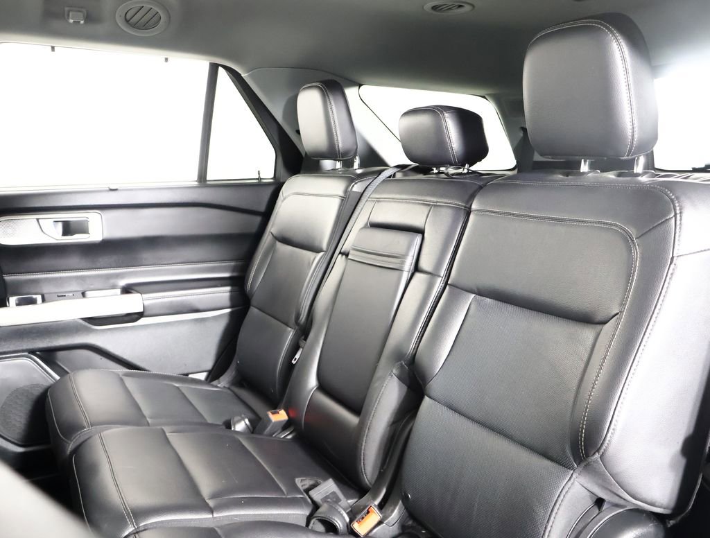 Used 2023 Ford Explorer Limited image 10