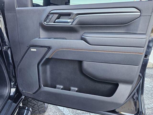 Used 2024 GMC Sierra 2500 AT4 w/ Technology Package AWD/4WD image 25