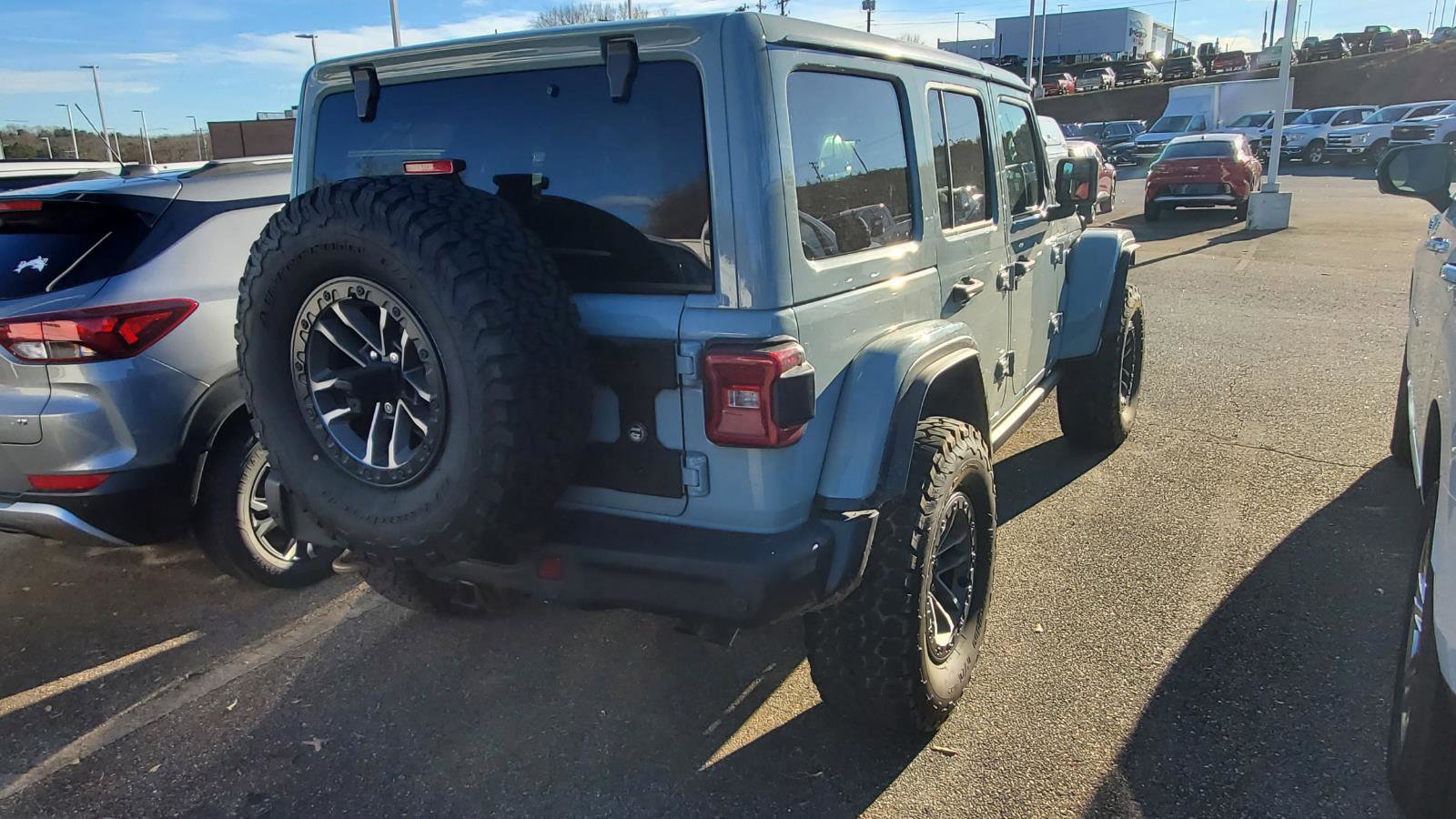 Used 2024 Jeep Wrangler Unlimited Rubicon 392 image 9