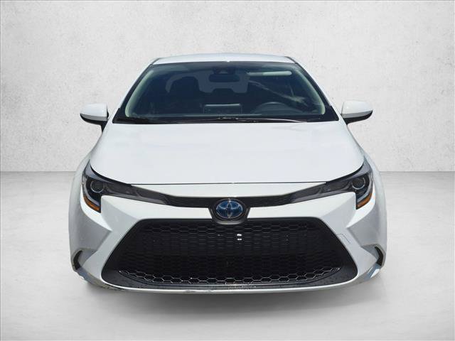 Used 2021 Toyota Corolla LE FWD image 2