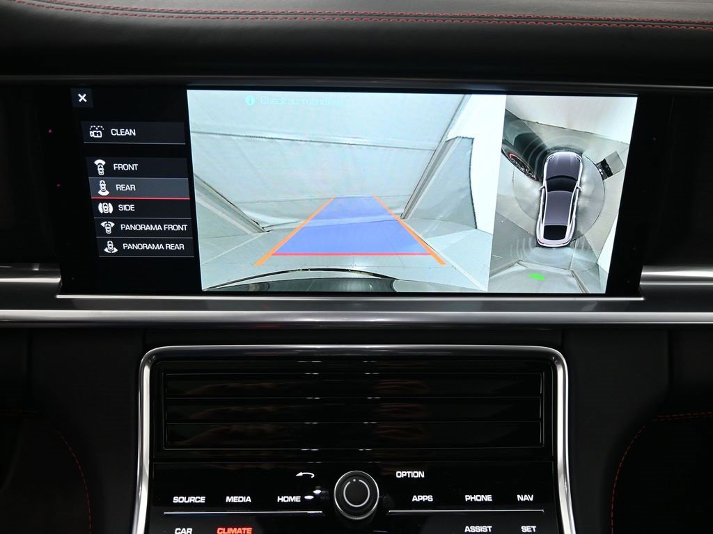 Certified 2019 Porsche Panamera GTS image 20