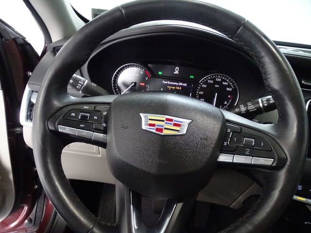 Certified 2023 Cadillac XT4 Luxury w/ Cold Weather Package image 6