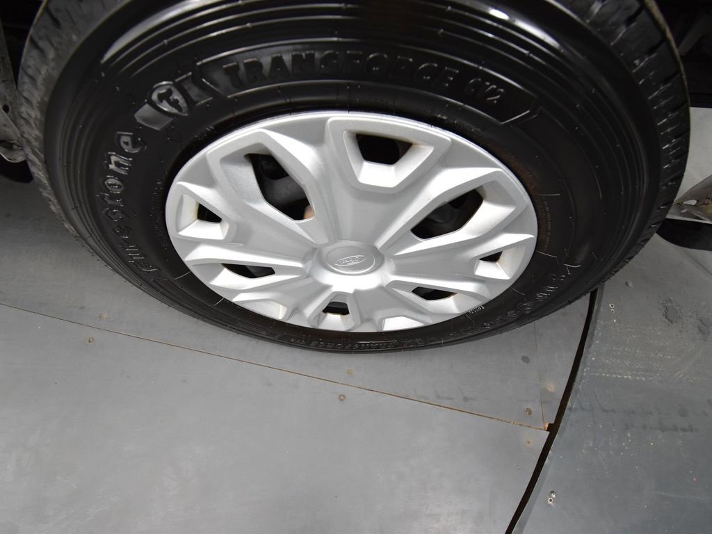 Used 2024 Ford Transit 350 XLT image 9