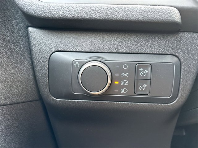 Used 2022 Ford Escape S image 24