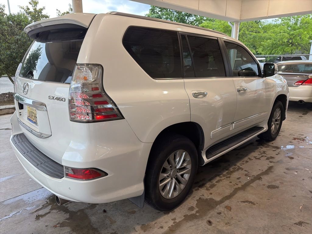 Used 2018 Lexus GX 460 Premium w/ Premium Package AWD/4WD image 3