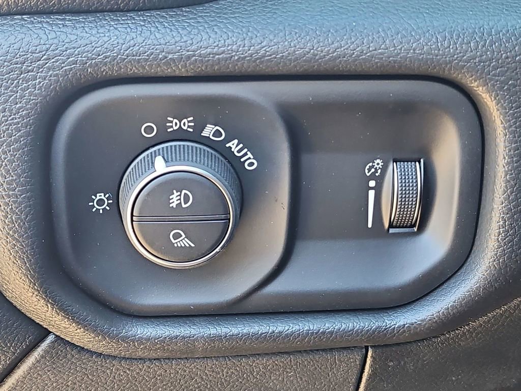 Used 2026 RAM 3500 Tradesman AWD/4WD image 34