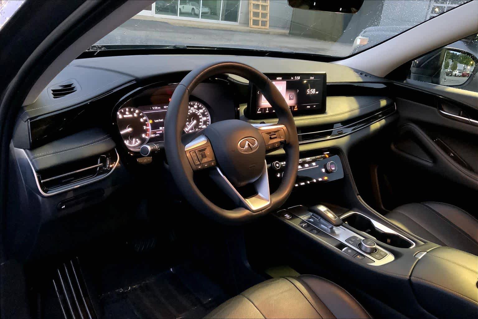 Used 2024 INFINITI QX60 Pure FWD image 17