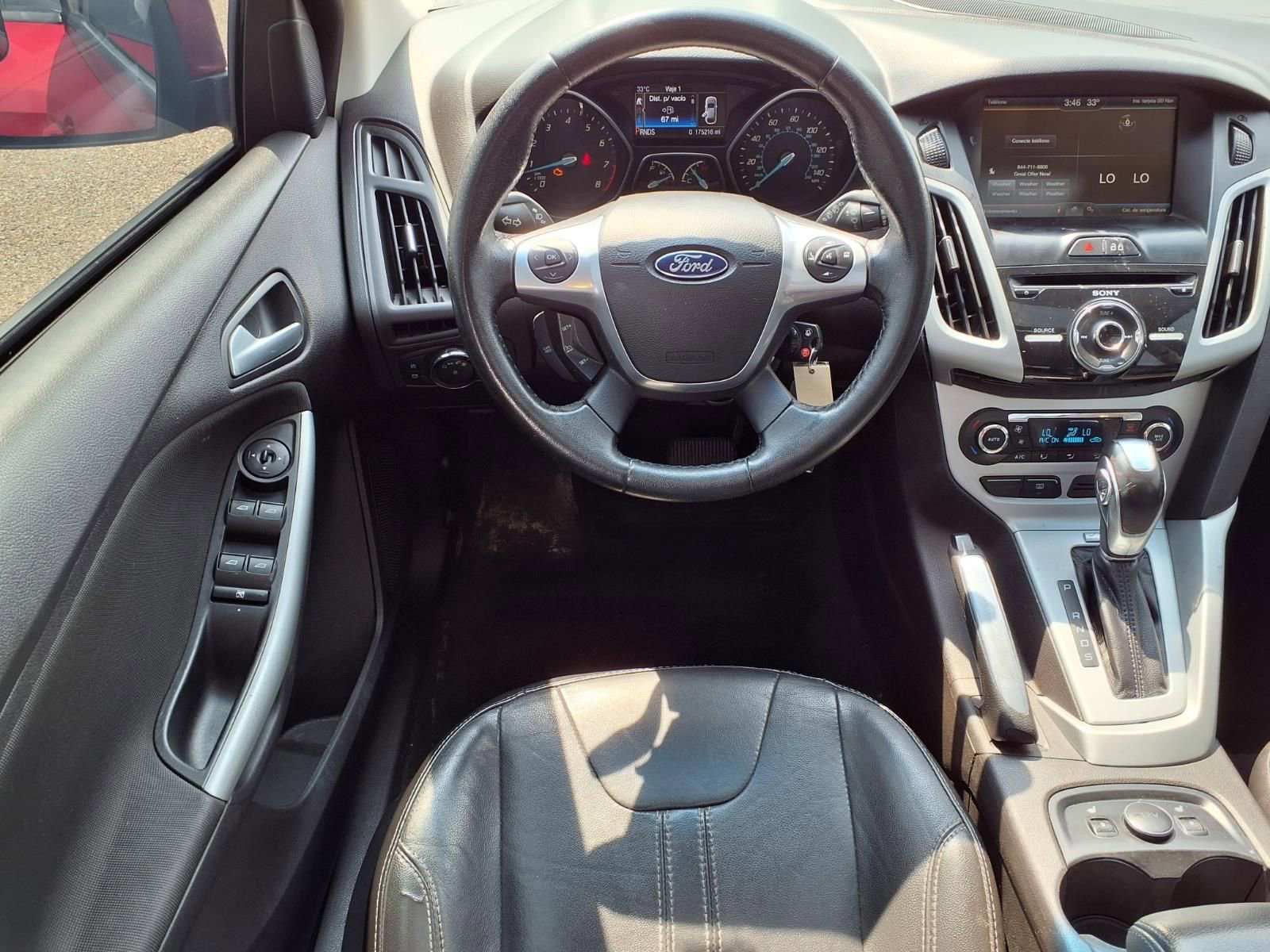 Used 2014 Ford Focus SE w/ Equipment Group 201A FWD image 13