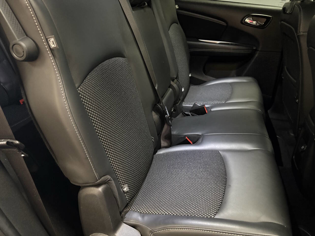 Used 2019 Dodge Journey Crossroad w/ Nav & Sun Group image 38