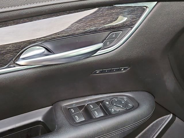 Used 2020 Cadillac XT5 Premium Luxury FWD image 22