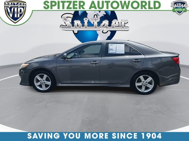 Used 2012 Toyota Camry SE w/ Leather Pkg FWD image 9