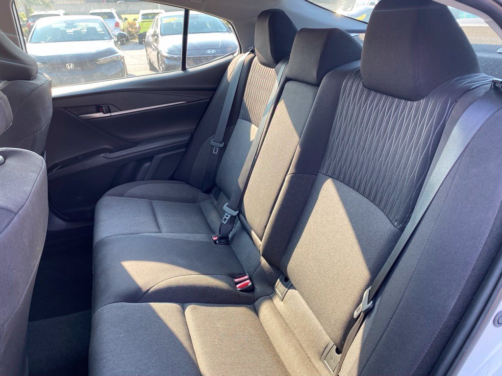 Used 2025 Toyota Camry LE FWD image 25