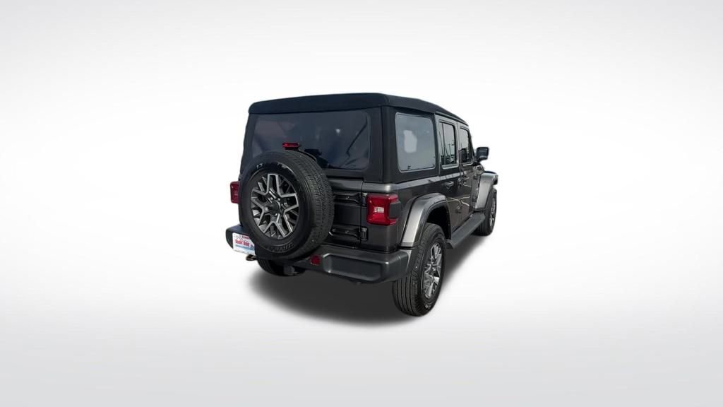 Used 2024 Jeep Wrangler Sahara image 37