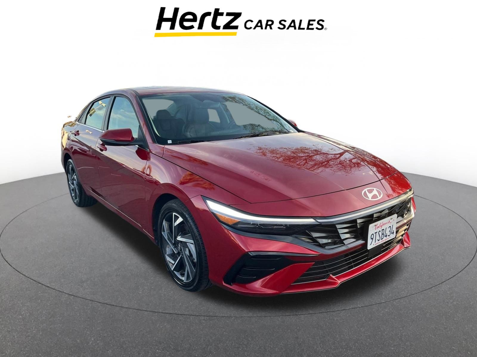 Used 2025 Hyundai Elantra Limited image 1